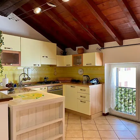 Il Girasole Daire Mandello del Lario